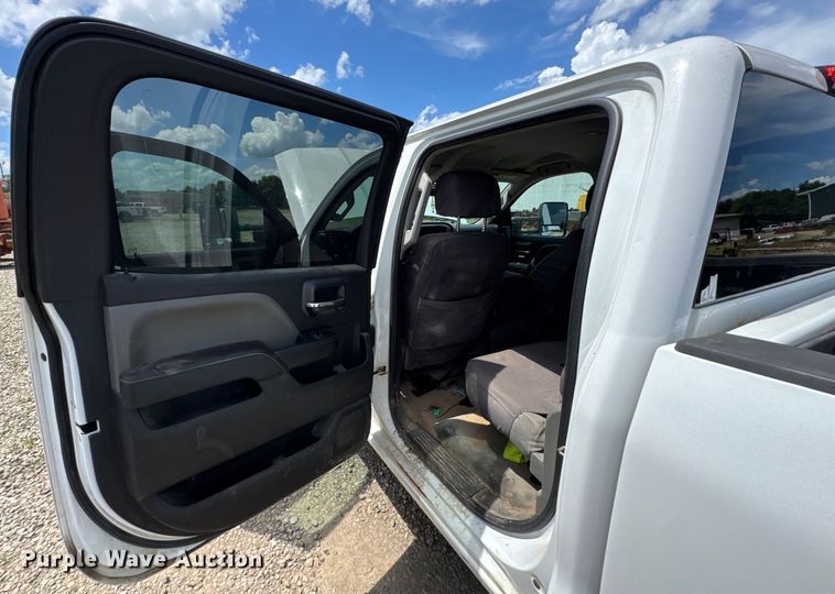 image for item DU9238 2015 Chevrolet Silverado 2500HD Crew Cab pickup truck