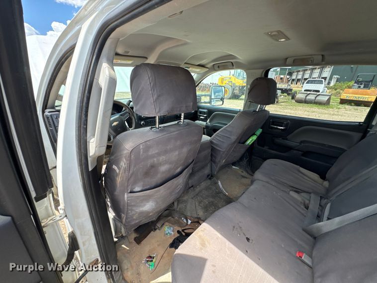 image for item DU9238 2015 Chevrolet Silverado 2500HD Crew Cab pickup truck