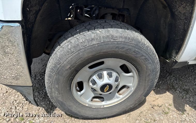 image for item DU9238 2015 Chevrolet Silverado 2500HD Crew Cab pickup truck