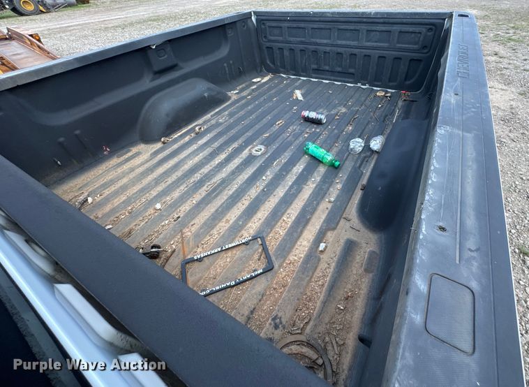 image for item DU9240 2019 Chevrolet Silverado 2500HD Crew Cab pickup truck