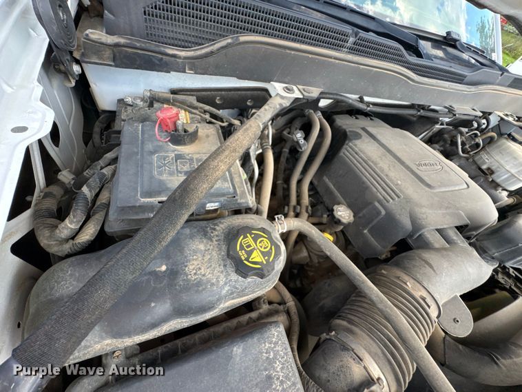 image for item DU9240 2019 Chevrolet Silverado 2500HD Crew Cab pickup truck