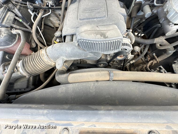 image for item DU9240 2019 Chevrolet Silverado 2500HD Crew Cab pickup truck