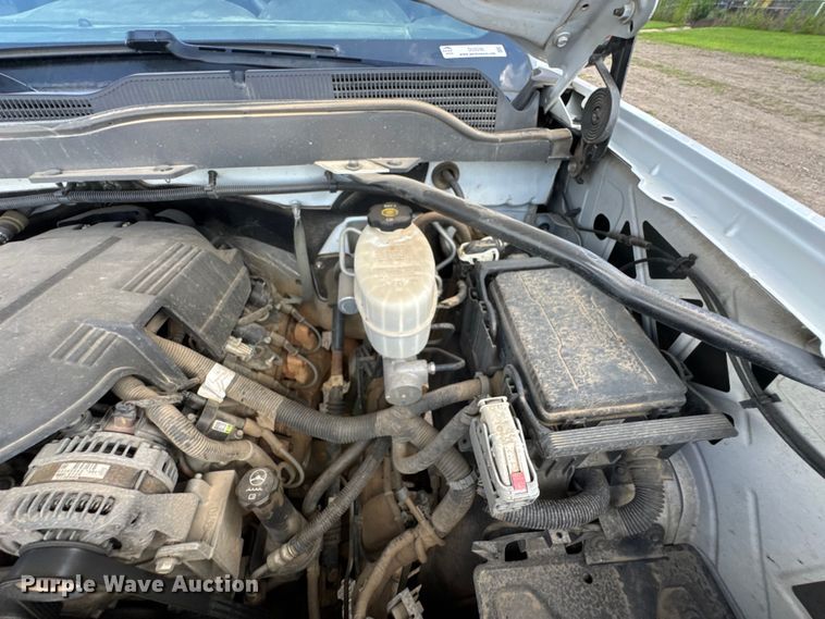 image for item DU9240 2019 Chevrolet Silverado 2500HD Crew Cab pickup truck