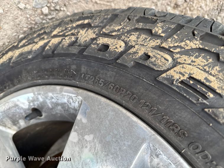 image for item DU9240 2019 Chevrolet Silverado 2500HD Crew Cab pickup truck