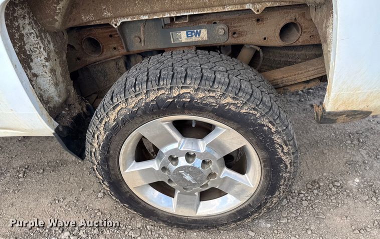 image for item DU9240 2019 Chevrolet Silverado 2500HD Crew Cab pickup truck