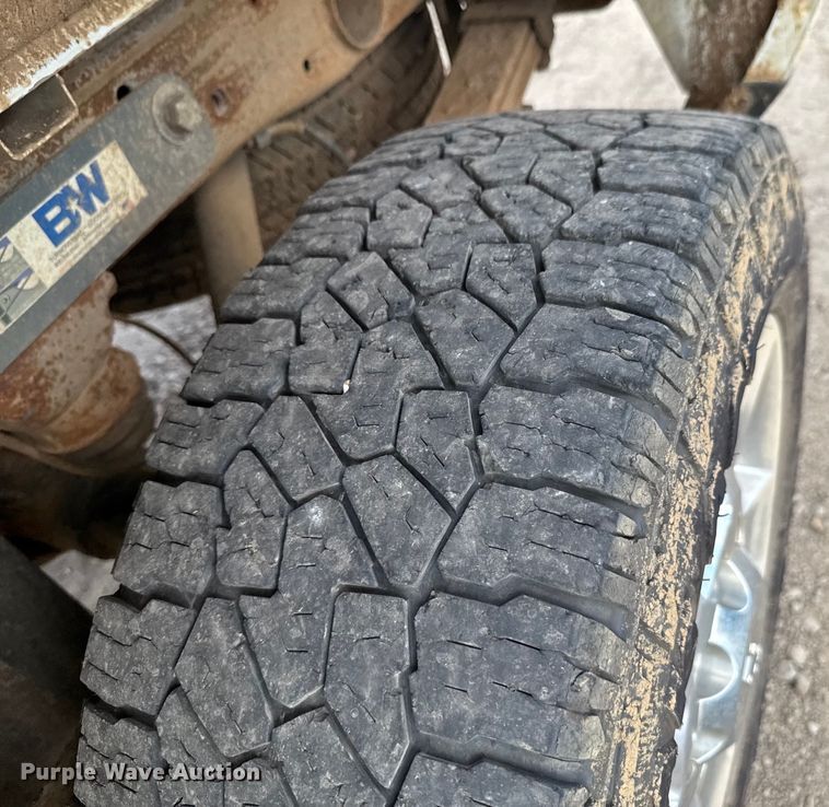 image for item DU9240 2019 Chevrolet Silverado 2500HD Crew Cab pickup truck