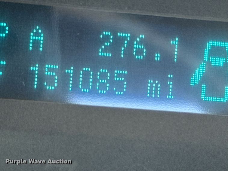 image for item DU9241 2013 Ford F550 flatbed truck