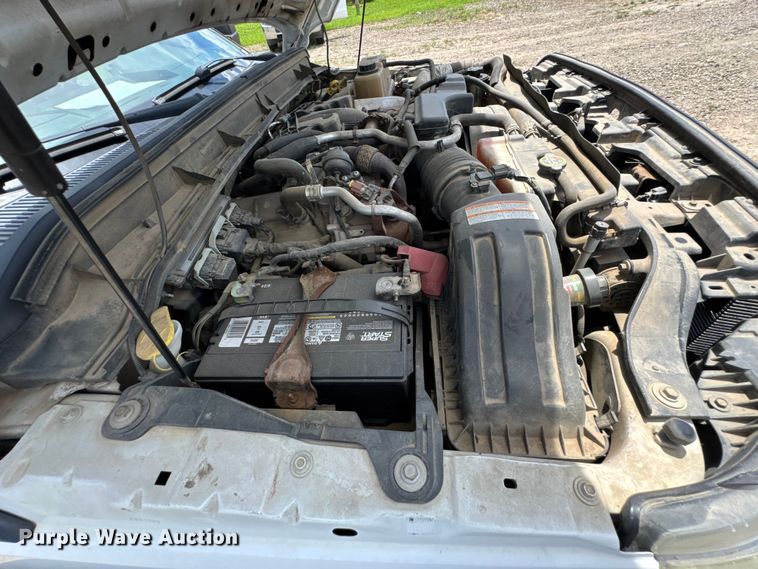 image for item DU9241 2013 Ford F550 flatbed truck