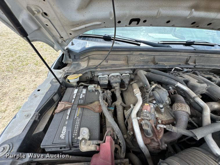 image for item DU9241 2013 Ford F550 flatbed truck