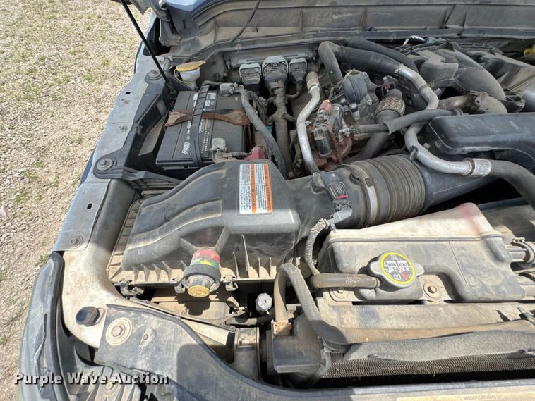 image for item DU9241 2013 Ford F550 flatbed truck