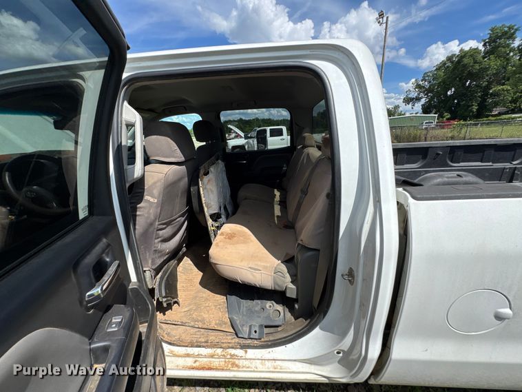 image for item DU9242 2015 Chevrolet Silverado 2500HD Crew Cab pickup truck