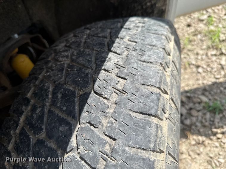 image for item DU9242 2015 Chevrolet Silverado 2500HD Crew Cab pickup truck