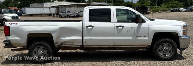 image for item DU9243 2016 Chevrolet Silverado 2500HD Crew Cab pickup truck