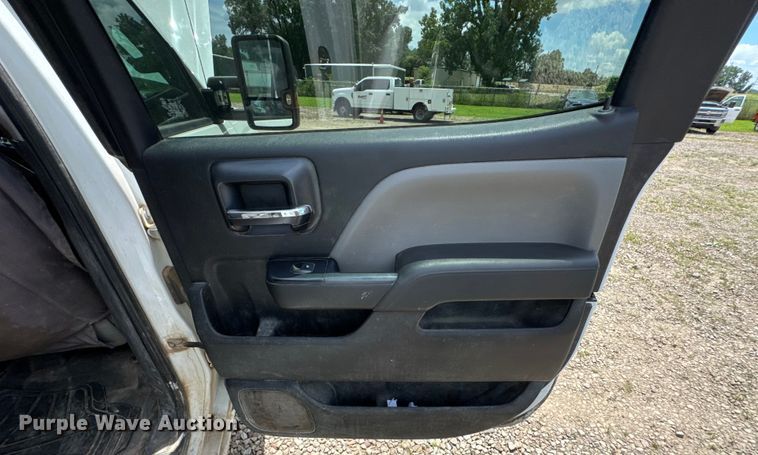 image for item DU9243 2016 Chevrolet Silverado 2500HD Crew Cab pickup truck