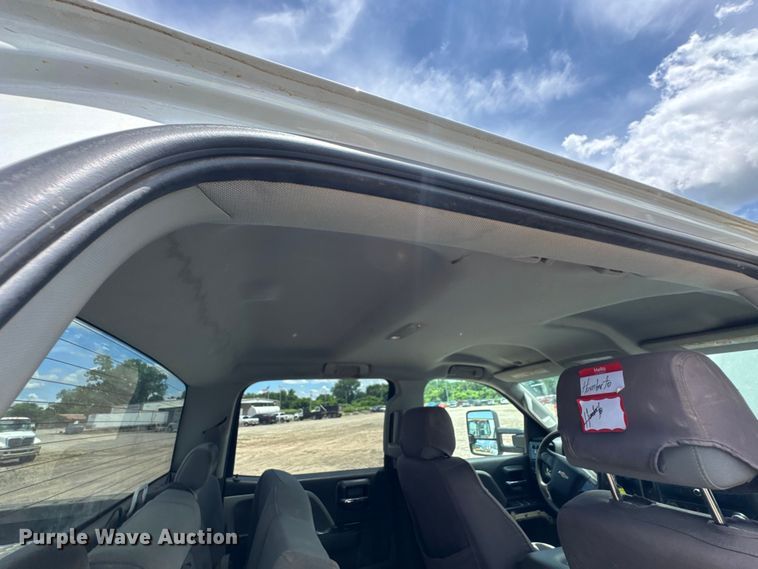 image for item DU9243 2016 Chevrolet Silverado 2500HD Crew Cab pickup truck