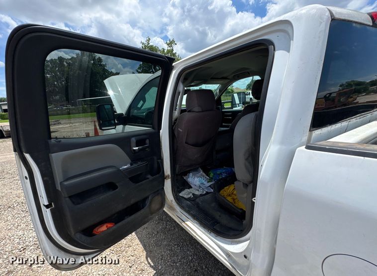 image for item DU9243 2016 Chevrolet Silverado 2500HD Crew Cab pickup truck