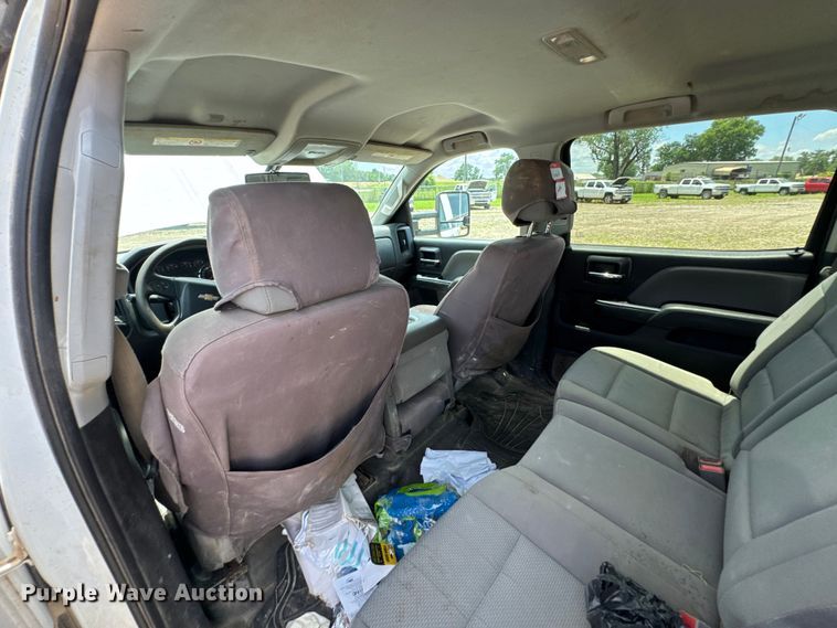 image for item DU9243 2016 Chevrolet Silverado 2500HD Crew Cab pickup truck