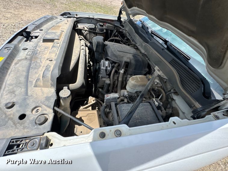 image for item DU9243 2016 Chevrolet Silverado 2500HD Crew Cab pickup truck