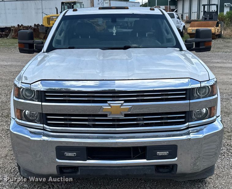 image for item DU9244 2016 Chevrolet Silverado 2500HD Crew Cab pickup truck