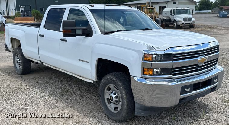 image for item DU9244 2016 Chevrolet Silverado 2500HD Crew Cab pickup truck