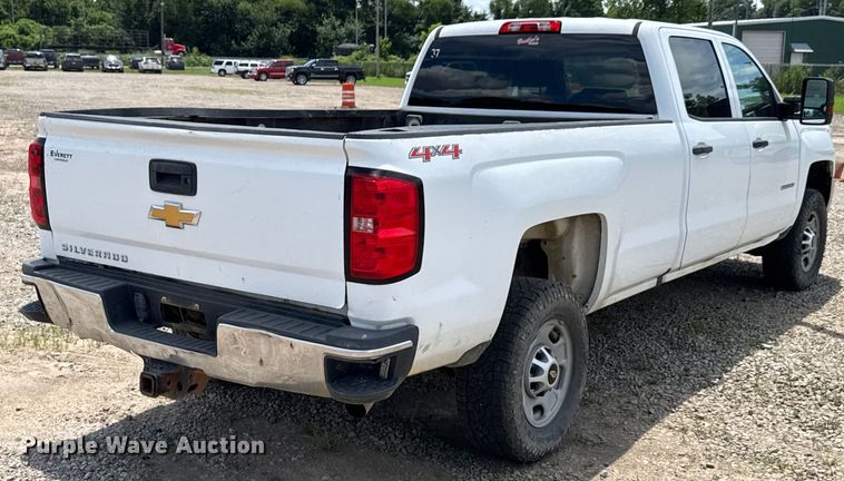 image for item DU9244 2016 Chevrolet Silverado 2500HD Crew Cab pickup truck