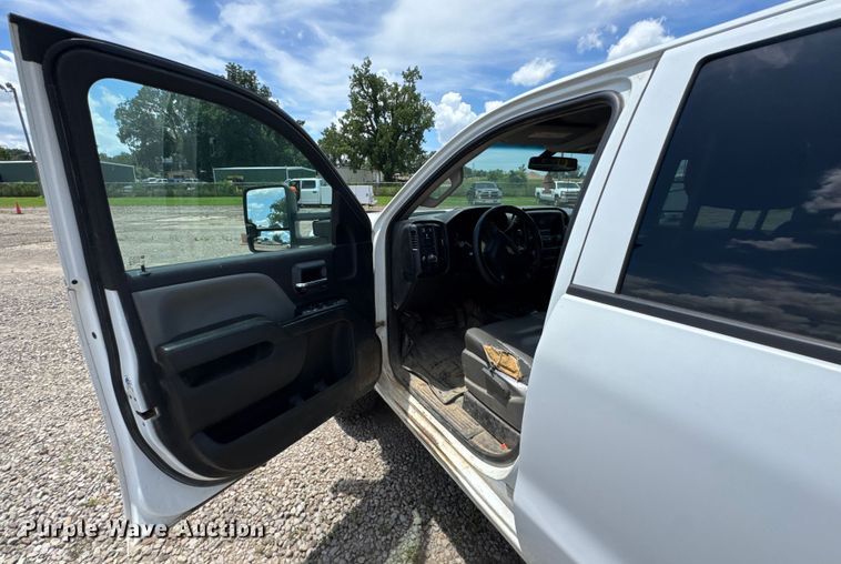 image for item DU9244 2016 Chevrolet Silverado 2500HD Crew Cab pickup truck