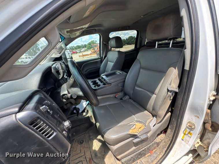 image for item DU9244 2016 Chevrolet Silverado 2500HD Crew Cab pickup truck