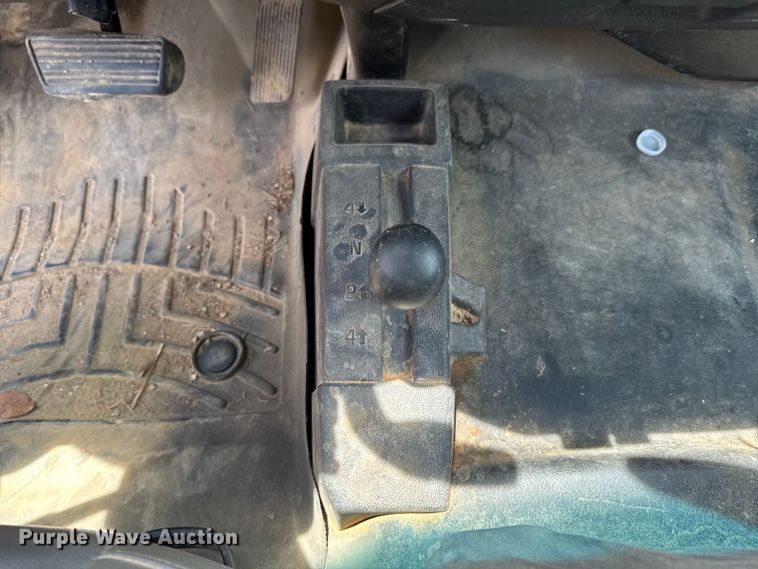 image for item DU9244 2016 Chevrolet Silverado 2500HD Crew Cab pickup truck