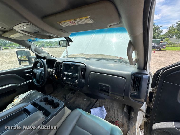 image for item DU9244 2016 Chevrolet Silverado 2500HD Crew Cab pickup truck