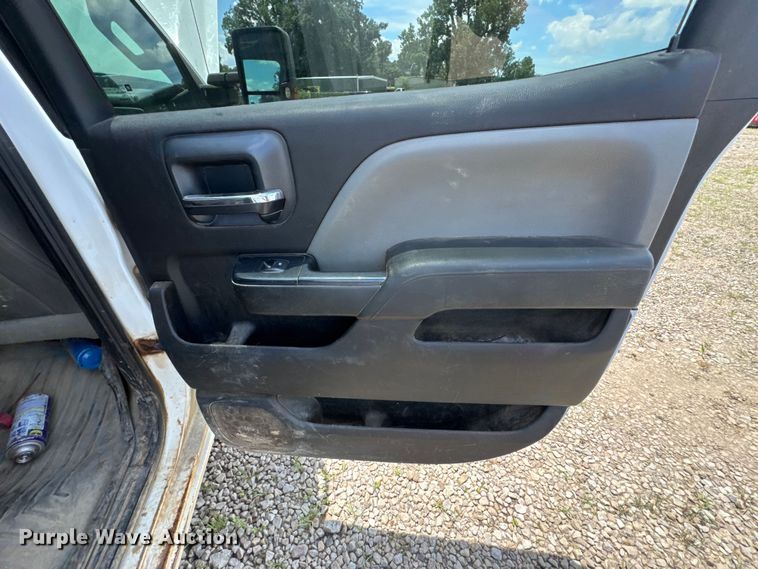 image for item DU9244 2016 Chevrolet Silverado 2500HD Crew Cab pickup truck