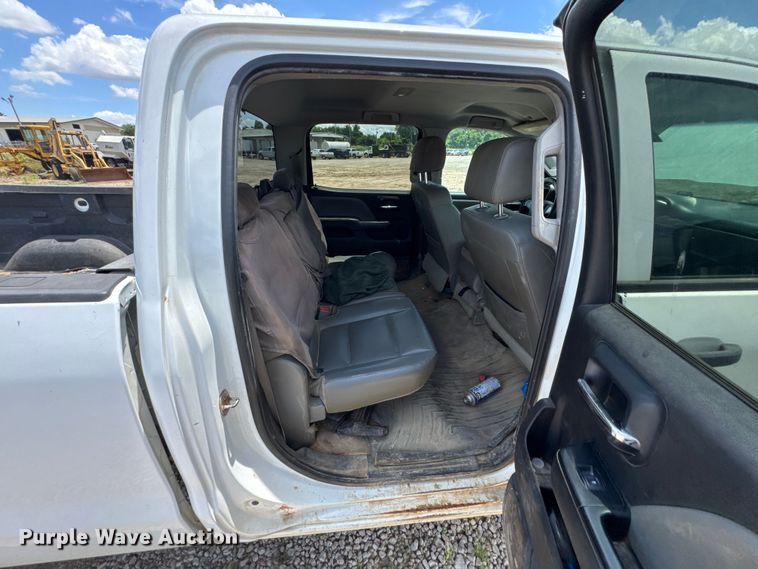 image for item DU9244 2016 Chevrolet Silverado 2500HD Crew Cab pickup truck