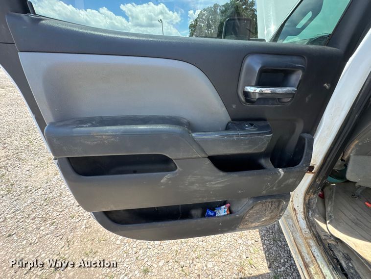 image for item DU9244 2016 Chevrolet Silverado 2500HD Crew Cab pickup truck