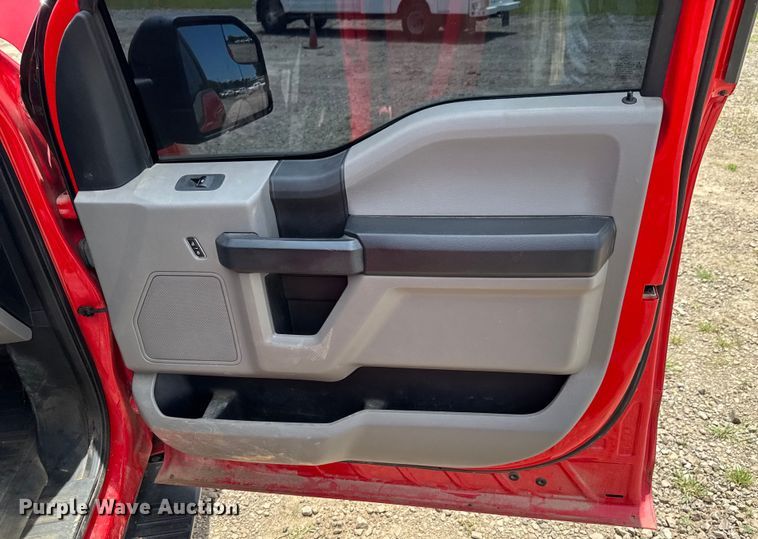 image for item DU9245 2019 Ford F150 STX SuperCrew pickup truck