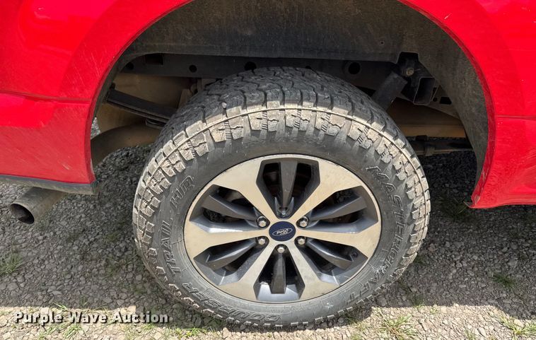 image for item DU9245 2019 Ford F150 STX SuperCrew pickup truck