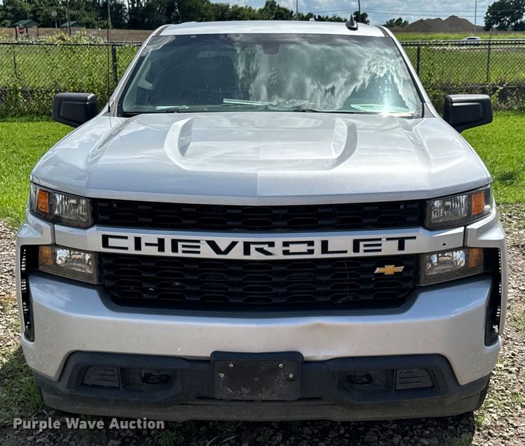 image for item DU9246 2021 Chevrolet Silverado 1500 Crew Cab pickup truck