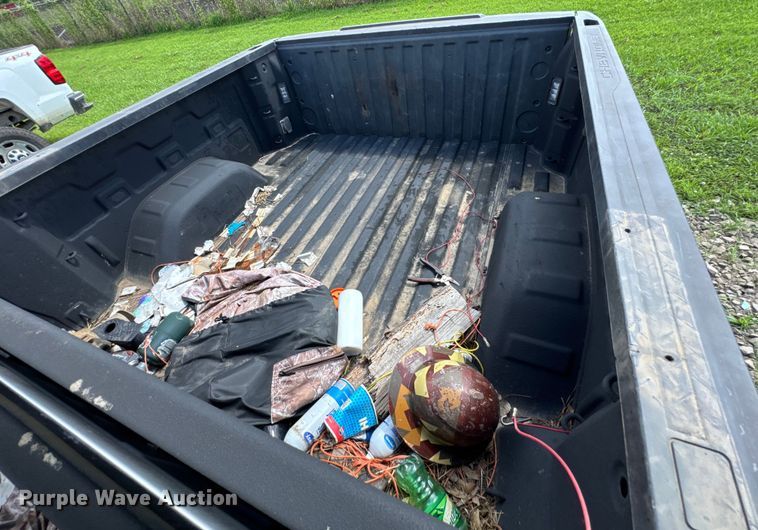 image for item DU9246 2021 Chevrolet Silverado 1500 Crew Cab pickup truck