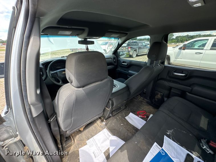 image for item DU9246 2021 Chevrolet Silverado 1500 Crew Cab pickup truck