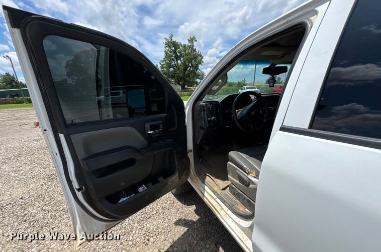 image for item DU9248 2016 Chevrolet Silverado 2500HD Crew Cab pickup truck