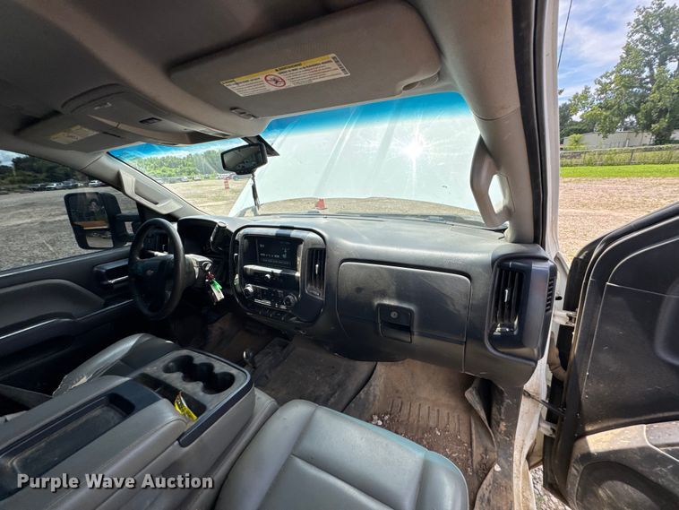 image for item DU9248 2016 Chevrolet Silverado 2500HD Crew Cab pickup truck