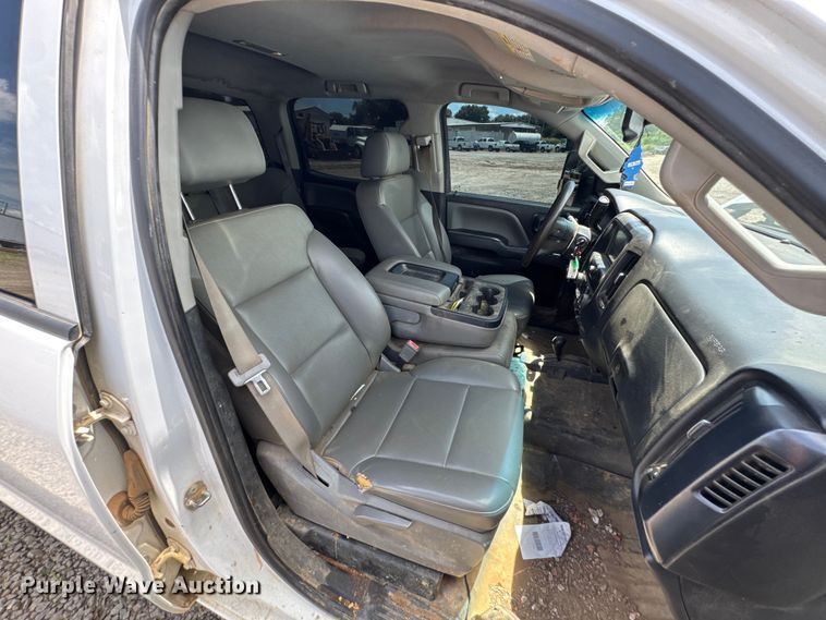 image for item DU9248 2016 Chevrolet Silverado 2500HD Crew Cab pickup truck