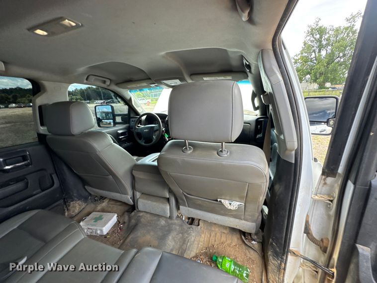 image for item DU9248 2016 Chevrolet Silverado 2500HD Crew Cab pickup truck