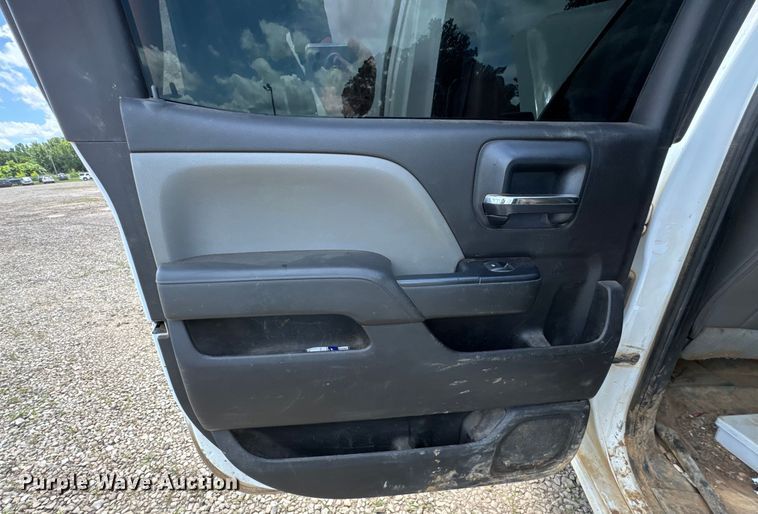 image for item DU9248 2016 Chevrolet Silverado 2500HD Crew Cab pickup truck