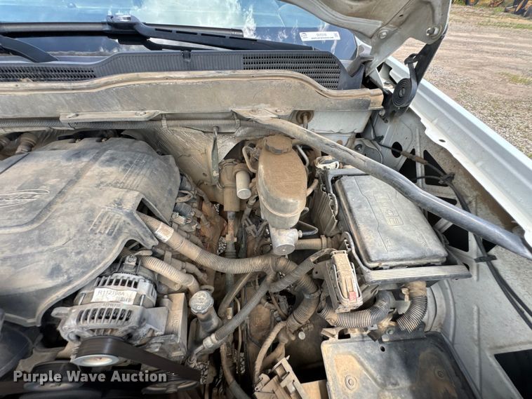 image for item DU9248 2016 Chevrolet Silverado 2500HD Crew Cab pickup truck