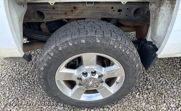 image for item DU9248 2016 Chevrolet Silverado 2500HD Crew Cab pickup truck