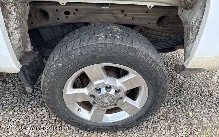 image for item DU9248 2016 Chevrolet Silverado 2500HD Crew Cab pickup truck