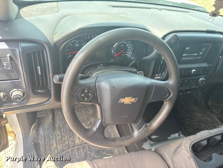 image for item DU9250 2017 Chevrolet Silverado 1500 Crew Cab pickup truck