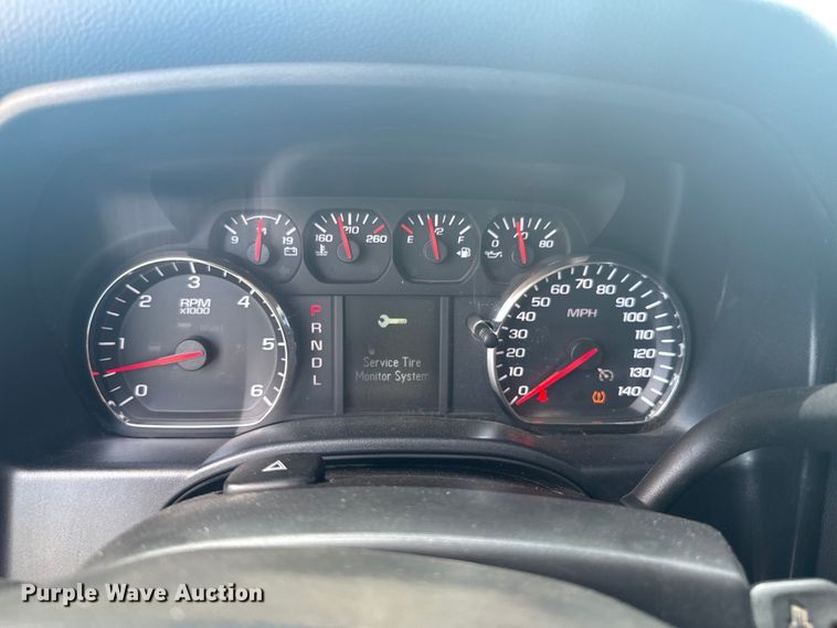 image for item DU9250 2017 Chevrolet Silverado 1500 Crew Cab pickup truck