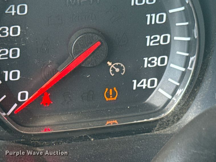 image for item DU9250 2017 Chevrolet Silverado 1500 Crew Cab pickup truck