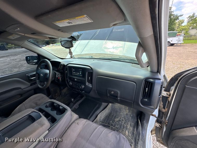 image for item DU9250 2017 Chevrolet Silverado 1500 Crew Cab pickup truck