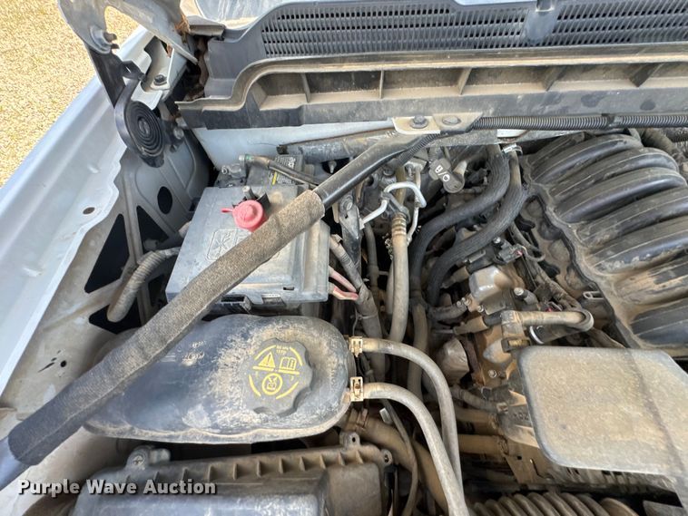 image for item DU9250 2017 Chevrolet Silverado 1500 Crew Cab pickup truck